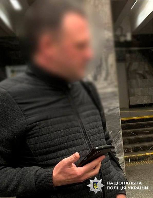 ⚡️ Поліція Києва повідомила про підозру директору енергокомпанії, який, за даними слідства, привласнив 1,9 млн грн. 

Компанія виграла тендер у Деснянському районі, а згодом через додаткові угоди необґрунтовано підвищила вартість електроенергії для шкіл і садків.