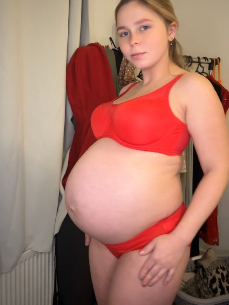 Pregnant Brandi tweet media