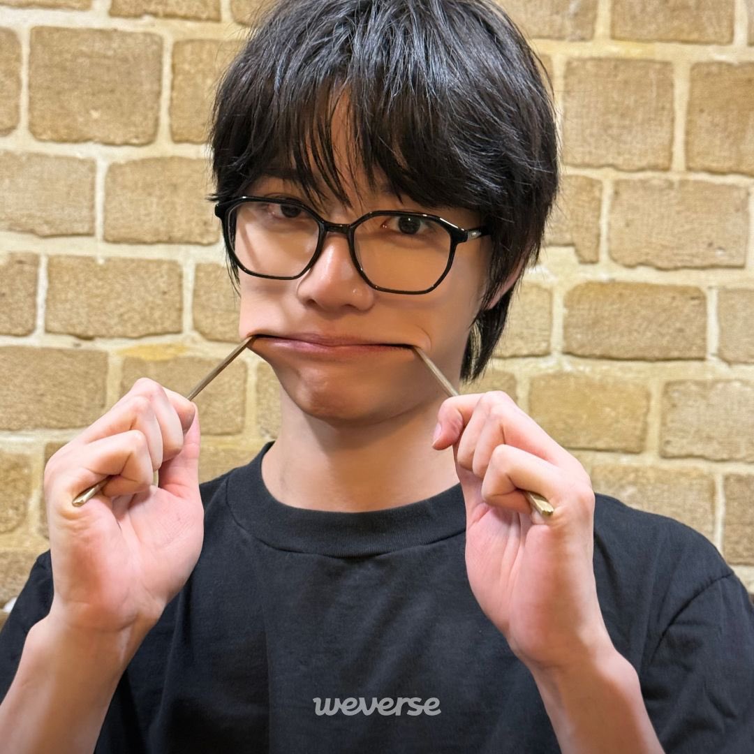 byeol. 🌟 tweet media