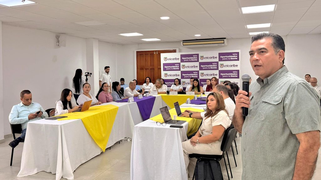 UniCaribe_'s tweet photo. #AEstaHora | Nuestro rector @LeonardoPerSu lidera la histórica Visita de Pares para la obtención de nuestro primer registro calificado de posgrado: Especialización en Gerencia de Proyectos.

Con esta apuesta queremos formar especialistas capaces de planificar, ejecutar y evaluar proyectos para asegurar que las inversiones públicas y privadas se traduzcan en resultados tangibles y sostenibles en la región.
