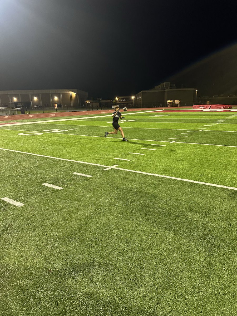BeckleyFB's tweet photo. FLEX DAY !!!
#BUILTDIFFERENT https://t.co/mzF3HWGRvr