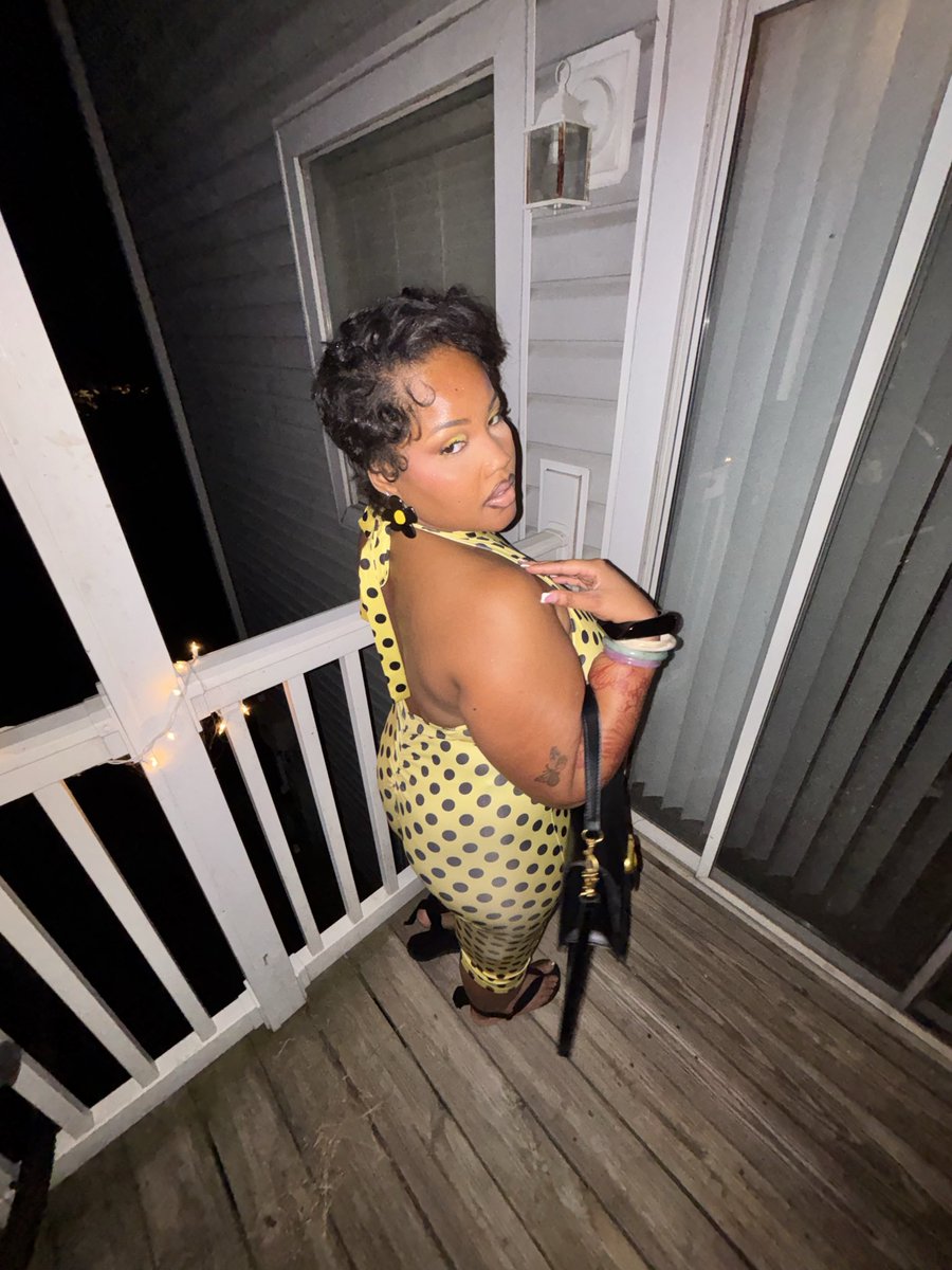 _yakiera_'s tweet image. 🖤💛🖤 #cut #spring2026