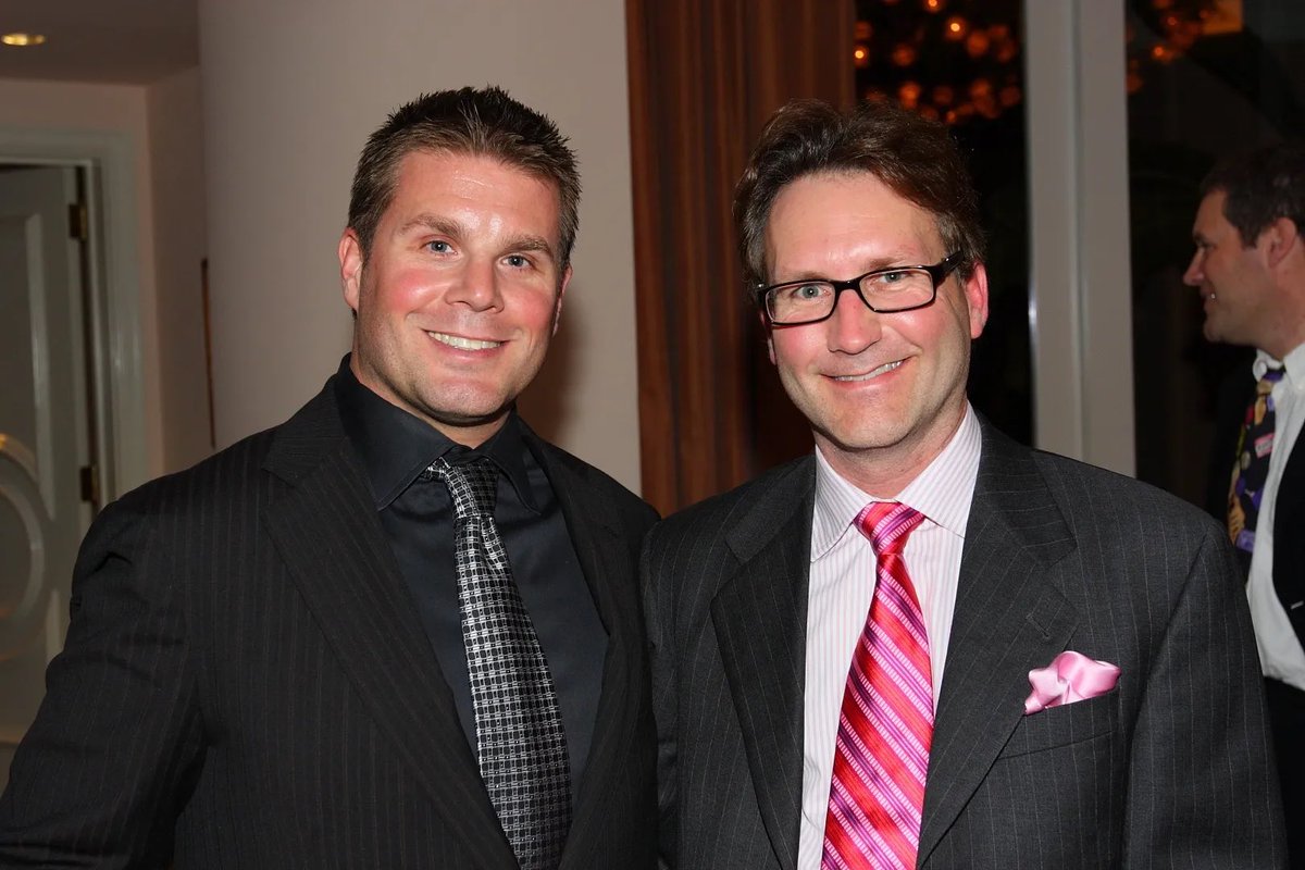 jfanson's tweet photo. Spoke to Rod Roddenberry at Yuri’s Night LA at Griffith Observatory. Had not seen him since the Emmy Award ceremony where his father was honored for Star Trek. We talked about the 3-ft Enterprise studio model adventure, which will hopefully come to a close soon. https://t.co/xLdY2l5AoO