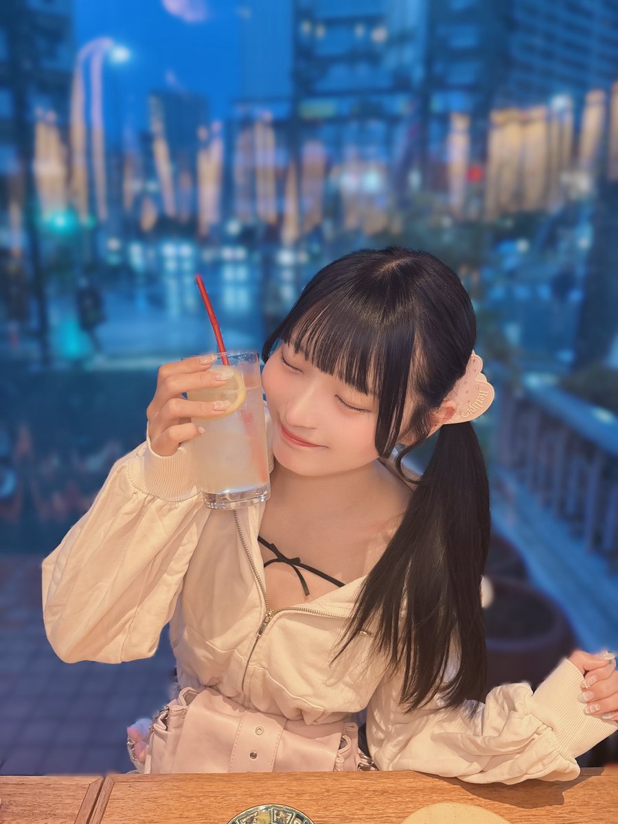 白浜つゆは🎀なみだ色の消しごむ tweet media