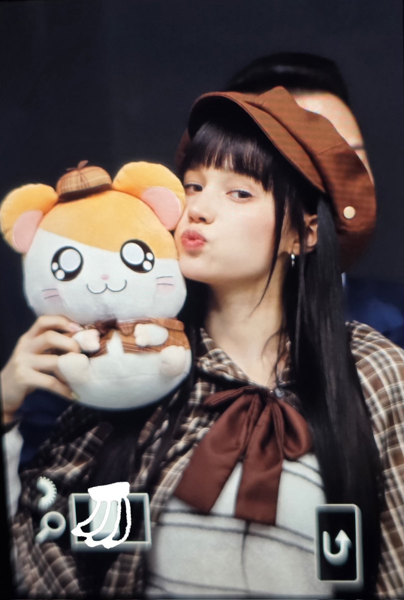 휴바✨ tweet media