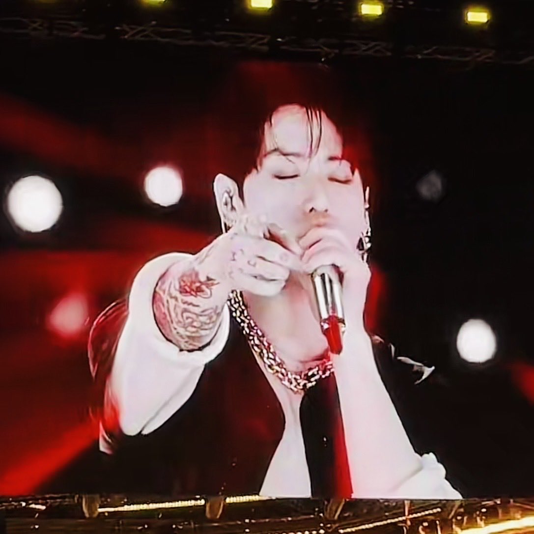 mniGin💛 tweet media