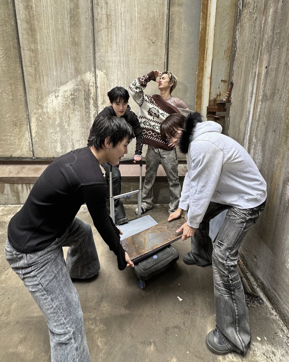 S🥜mate||czennie✨glow tweet media