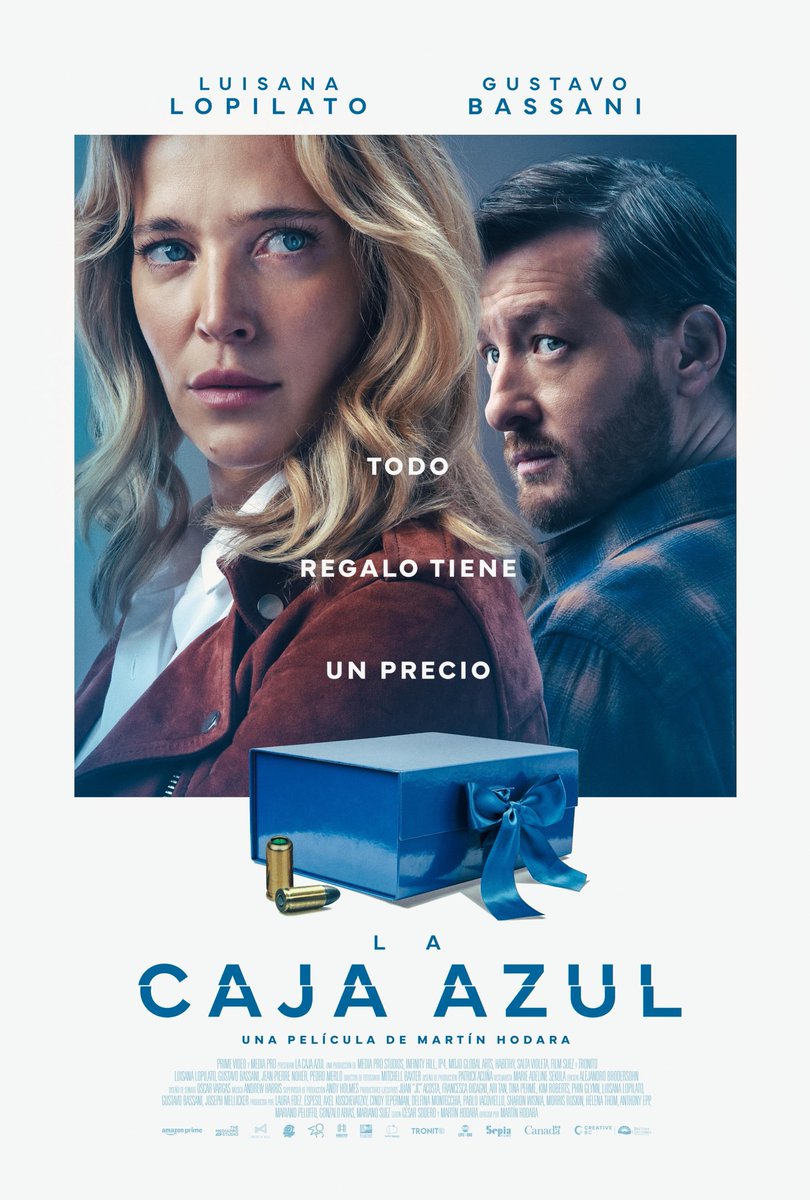 CoelhoNoCinema's tweet image. Falei sobre o filme da Amazon Prime Video, "A Caixa Azul", que entrega uma trama bem intensa e cheia de reviravoltas de uma golpista e sua vítima em um aplicativo de encontros... dava para ser melhor, mas é uma boa trama argentina para conferir! coelhonocinema.com.br/2026/04/amazon…