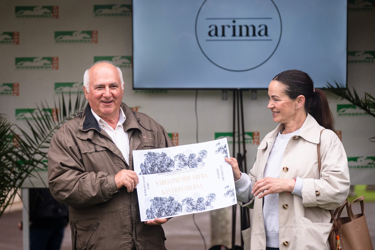 HipodromoSnSn's tweet photo. 🏇 1. Lasterketa - 3. Jardunaldia (Udaberria - Primavera)
📅 2026 / 04 / 29
🥇Premio Arima Gastrotaberna (Maiden) - 1.600 metros. 
 
🐴 NEVER EVER (IRE)
🧢 Borja Fayos
👤 Blas Rama
👕 Soñador
 
📋 Orden definitivo: 2 - 6 - 5 - 4 - 1
⏰ 1’ 42” 75

📺 Repetición: https://t.co/EMttnfLRcL
 
🎉 Zorionak! 
 
📸 @argindar 
 
#MadeInHipodromoa