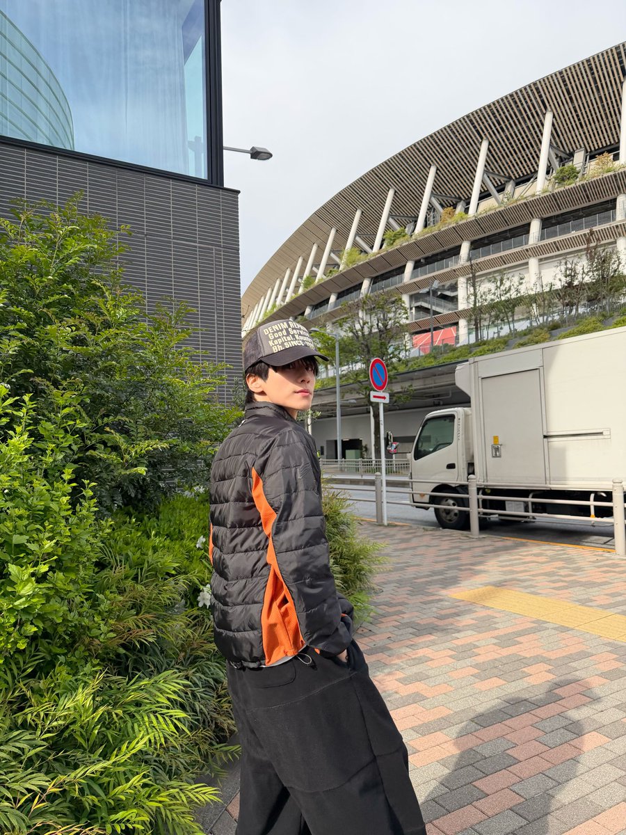 山下幸輝official tweet media