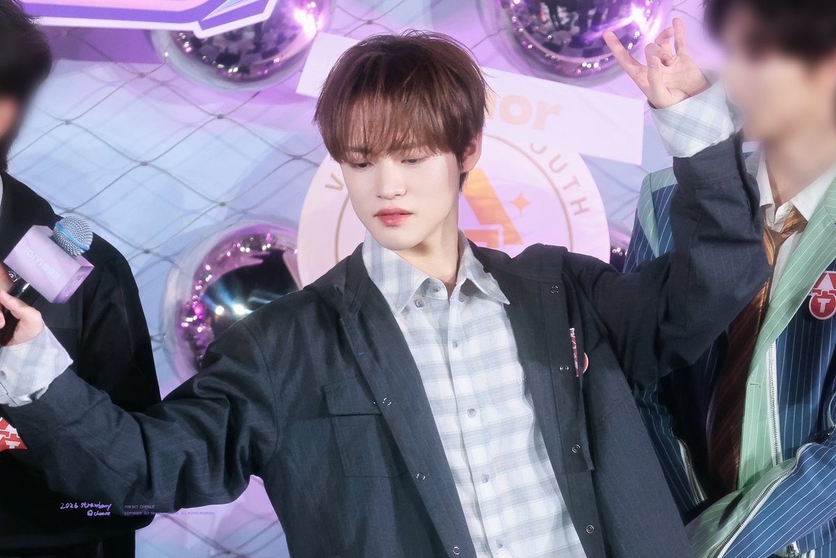 𝐒𝐭𝐫𝐚𝐰𝐛𝐞𝐫𝐫𝐲𝐂𝐡𝐞𝐞𝐬𝐞. tweet media