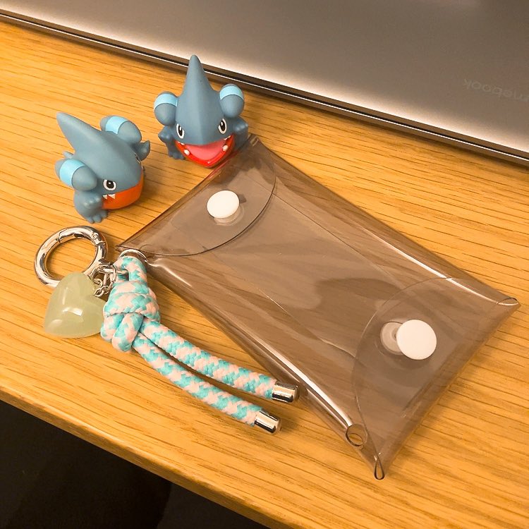 すりみ tweet media