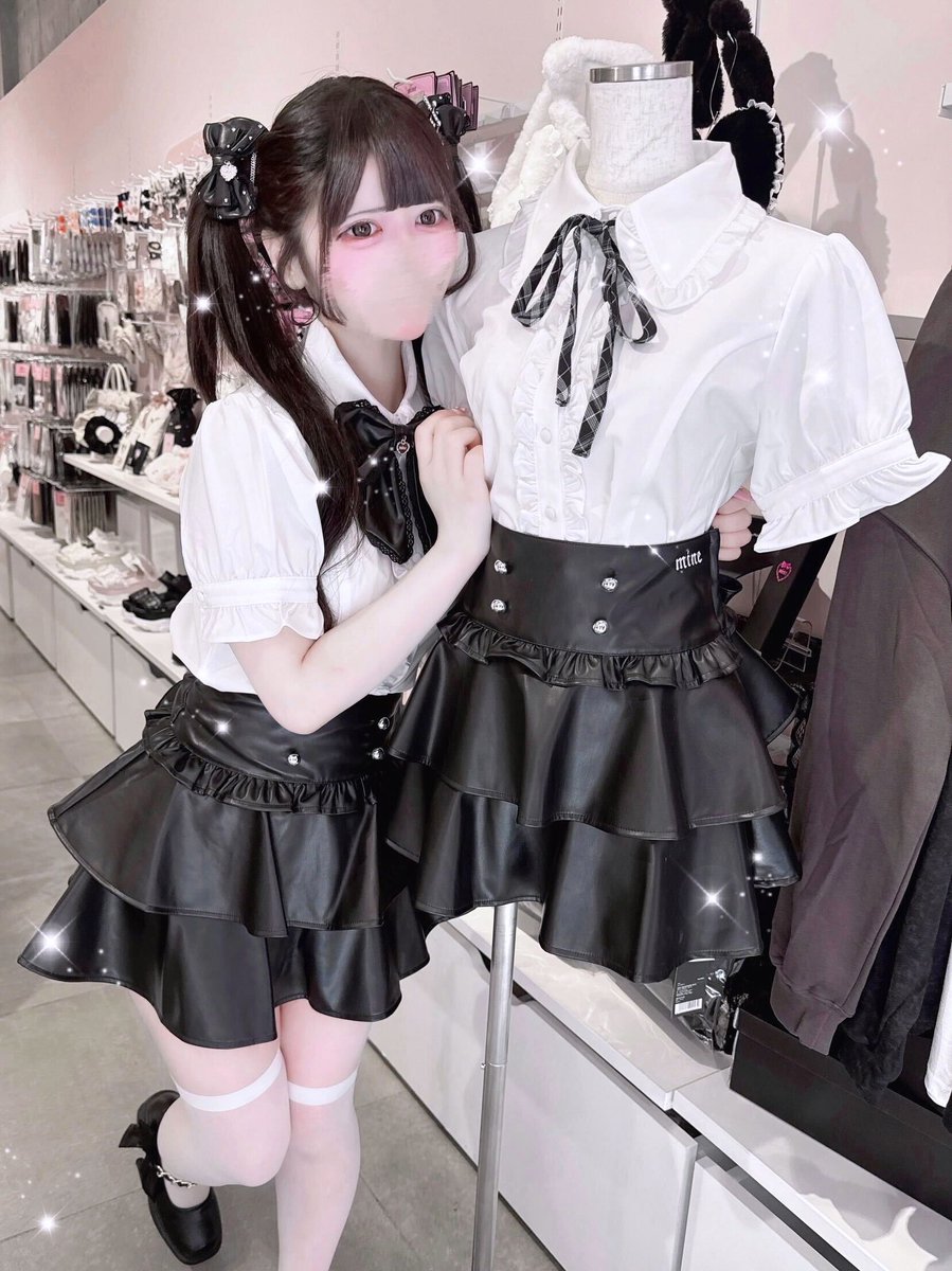 mine by LAFARY tweet media