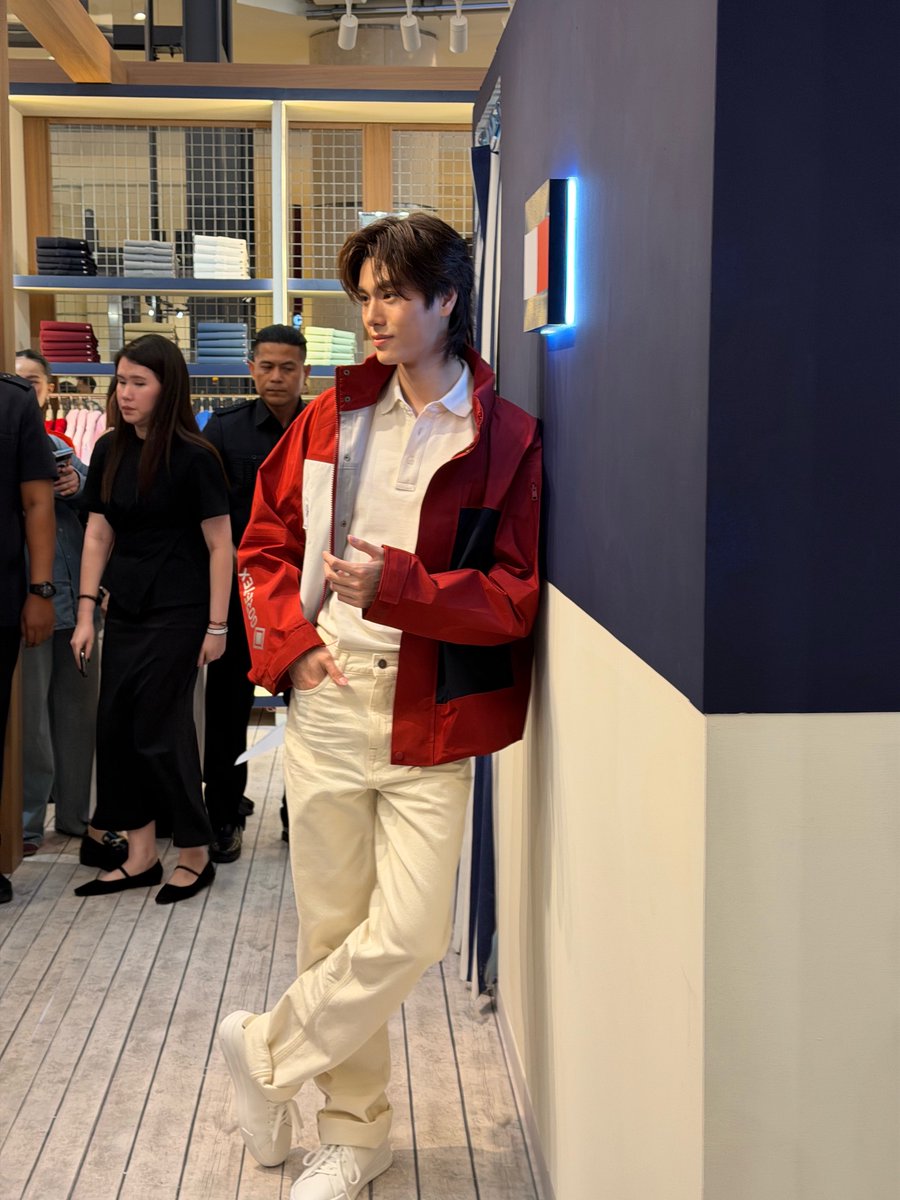 𝙧𝙚𝙚𝙣 ୨ৎ 🎐 tweet media