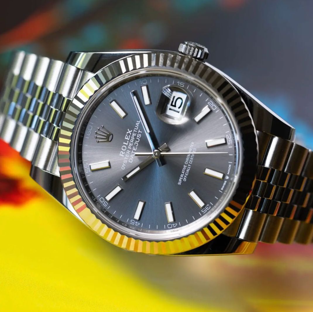 ValueYourWatch's tweet image. Rolex “Datejust 41” | Ref. 126334 | 41mm | Grey Dial | White Gold / Oystersteel | 2026 | BNIB 

For sale by @happilyevertimepieces 

$15,900 

#rolex #watches #valueyourwatch #watchmarketplace #luxury #luxurylife #entrepreneur #luxurywatch #luxurywatches #luxurydesign