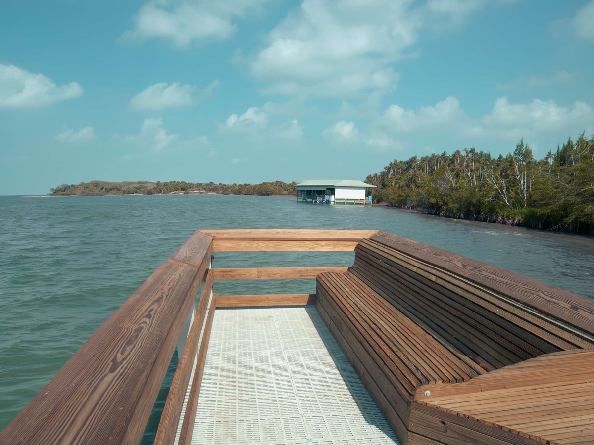 Sit back and enjoy the view.
ThruFlow helps create waterfront spaces that are made to be enjoyed. With a durable, maintenance-free surface and a stylish, timeless look, it’s a smart fit for docks, decks, and seating areas designed for everyday lake life.