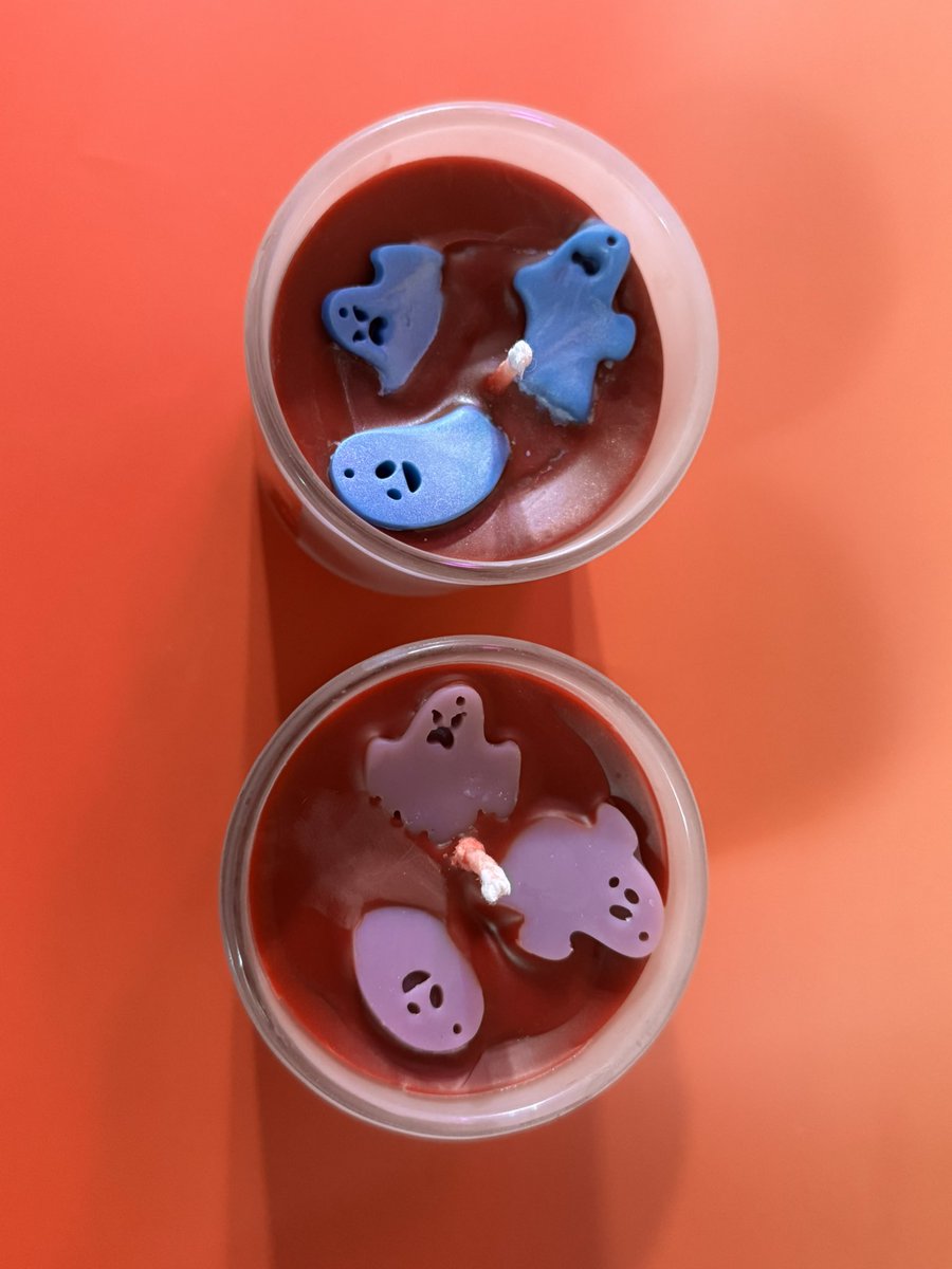 bottled_star27's tweet photo. IOH &amp; Foile inspired 6 oz candles are now available for @gothwickcandles ✨ only a limited amount of each one is available ✨ plus free shipping! 

https://t.co/aABy4GN0Kk

#fobtwt #falloutboy #falloutboyart @FOBDaily @falloutboy https://t.co/nd9ogulHHc