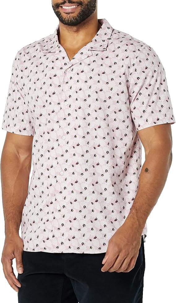 deals_closet's tweet image. Amazon Essentials Men's Vacation Cotton Button-Down Short Sleeve Resort Shirt. $3.00, 77% off #deals #ad #discounts #AmazonDeals #DealCloset