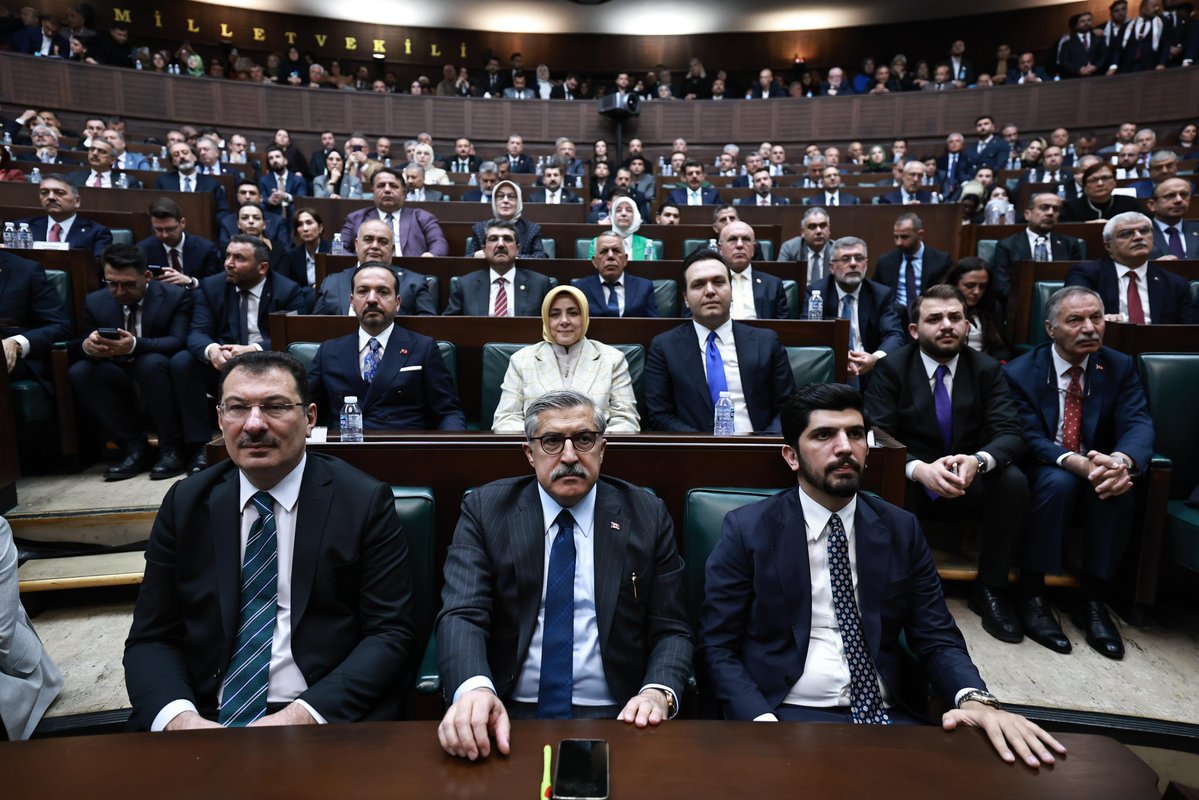 📍TBMM

Genel Başkanımız ve Cumhurbaşkanımız Sayın <a href="/RTErdogan/">Recep Tayyip Erdoğan</a>’ın başkanlığında AK Parti Grup Toplantımızı gerçekleştirdik.