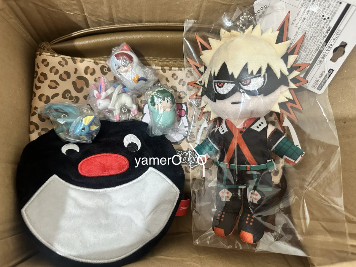 yamerO__O's tweet image. 💌🪽today’s happy mail!

Trimz bribu2 kli sudah mw direpotkn,,, loph u sekebon etmin,,, #nohomo @beeftempuraudon