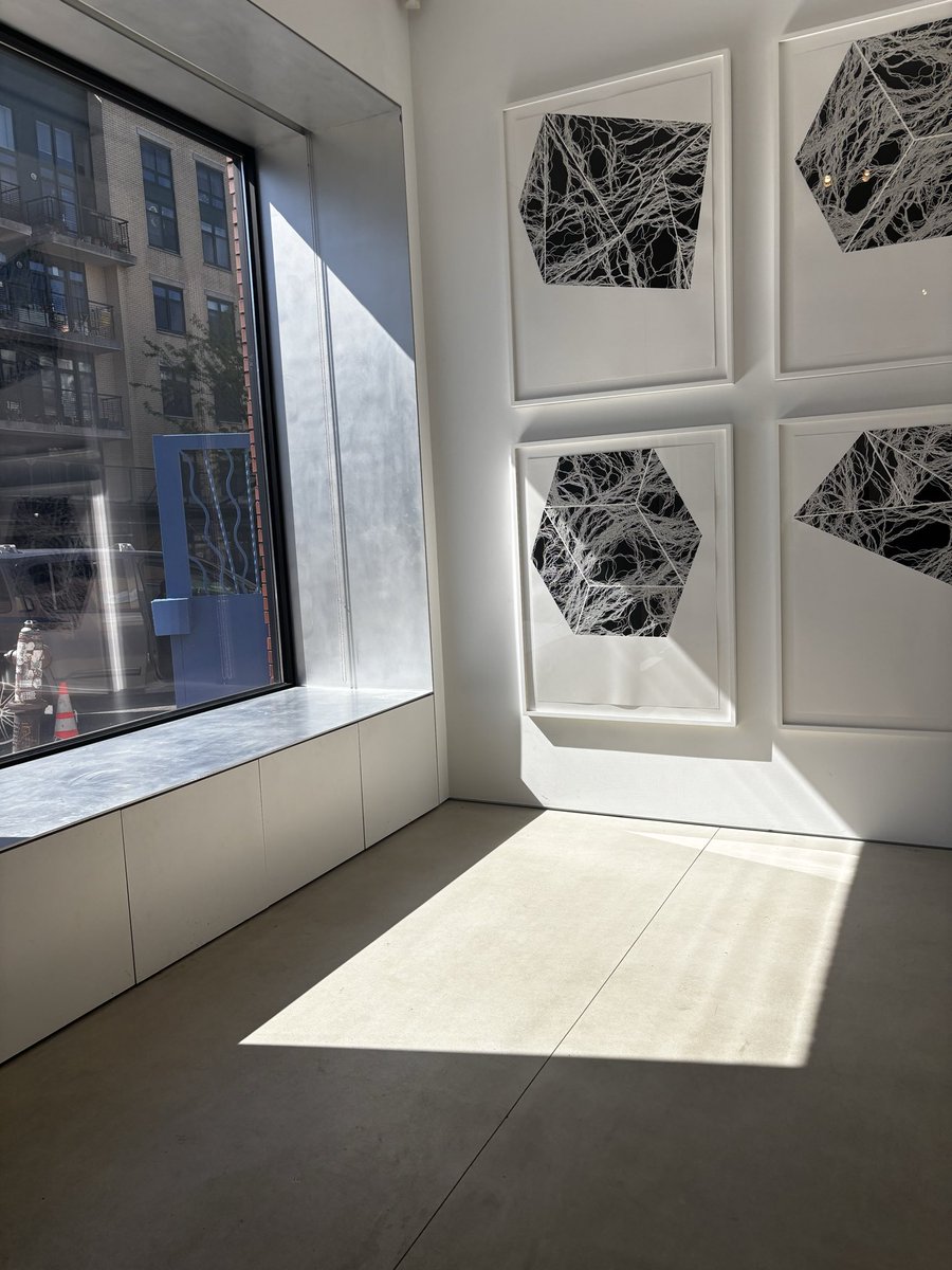 Cageybaby1's tweet image. GM~🤗
봄날의 따스한 햇살과 함께해요~!

Mison Kim
“Now and Then and Again”

5/1/2026-6/5/2026
Opening Party: 5/1/2026, 6-9pm

#artexhibition #brooklyn