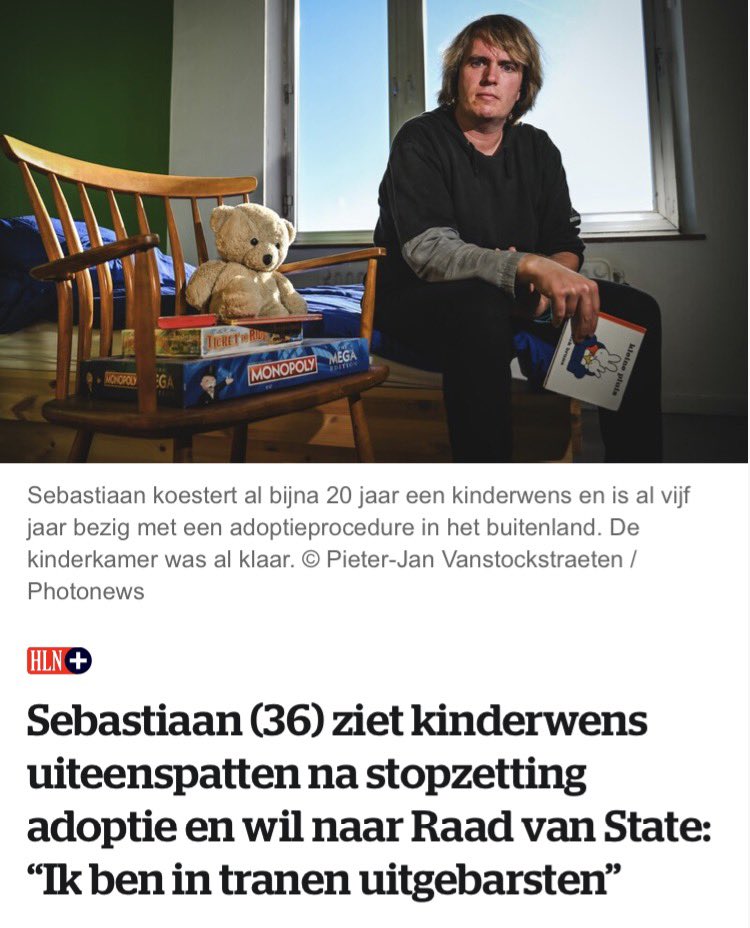 Feestaannemer Frans tweet media