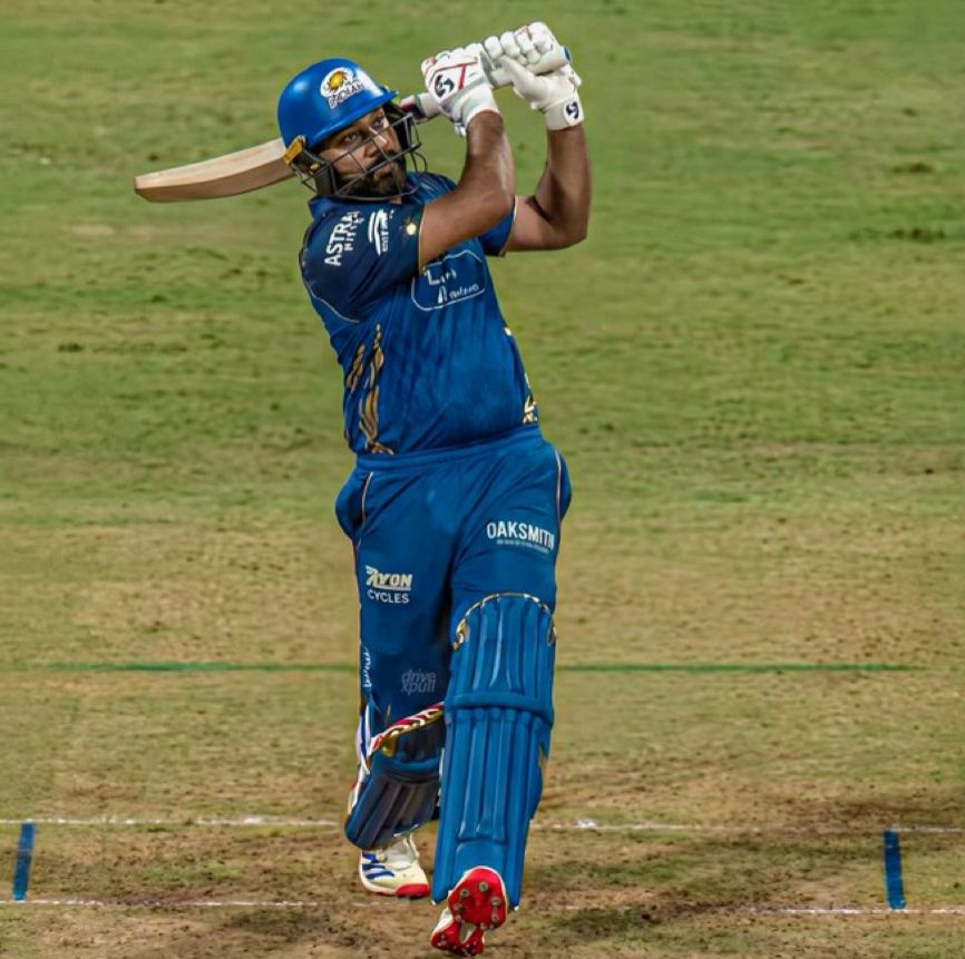 Mumbai Indians FC tweet media