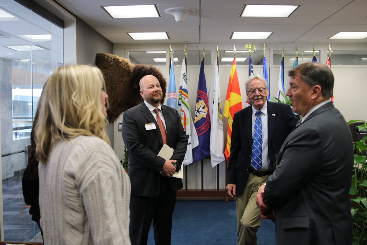 Senator Mike Rounds tweet media