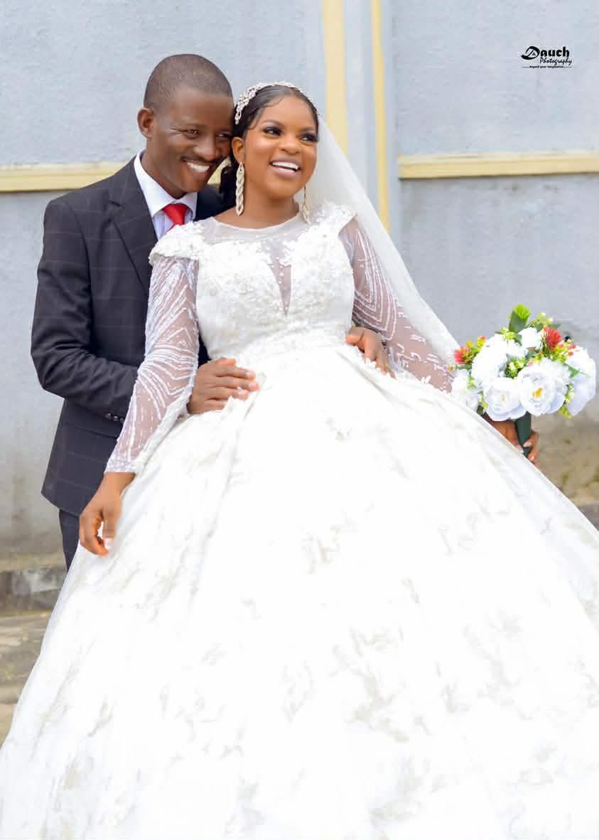 Apostle Chibuzor Gift Chinyere tweet media