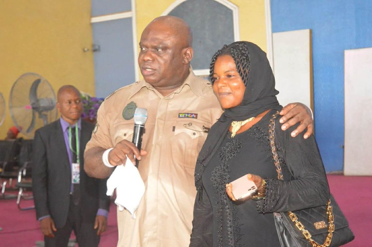 Apostle Chibuzor Gift Chinyere tweet media