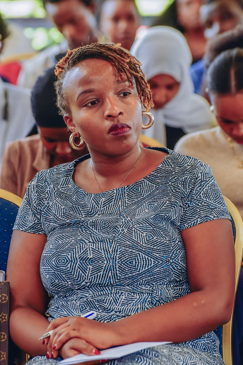 Amref International University (AMIU) tweet media