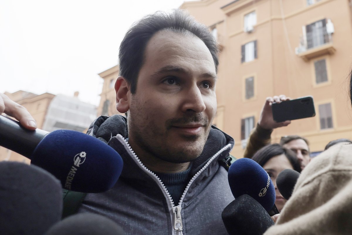 tempoweb's tweet image. La svolta dei Pm di Pavia su #Garlasco: "Andrea #Sempio ha ucciso Chiara #Poggi da solo"

#29aprile #iltempoquotidiano

iltempo.it/attualita/2026…