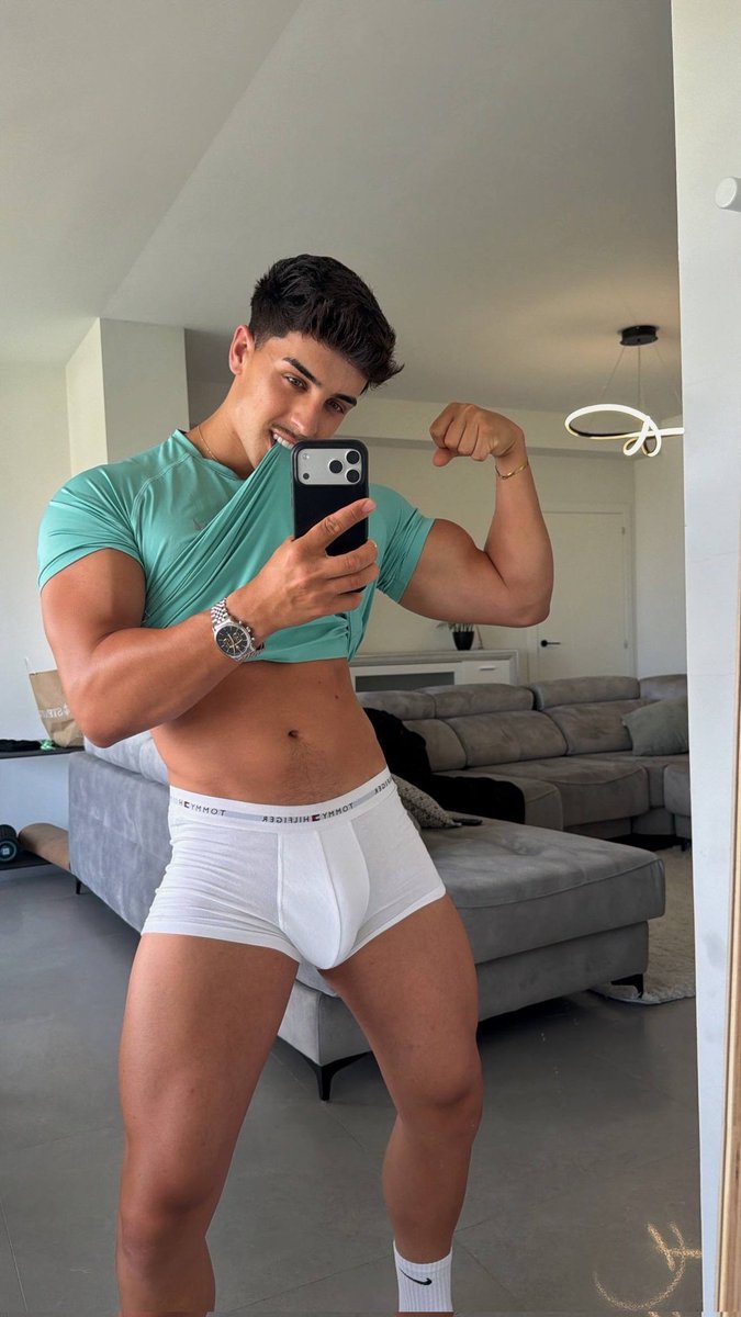 adrianlopez07 tweet media