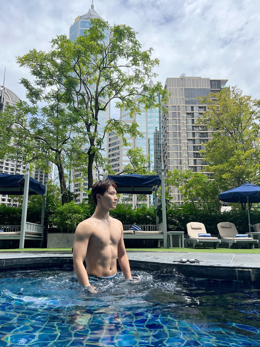 {cait} 🦦🍒 tweet media