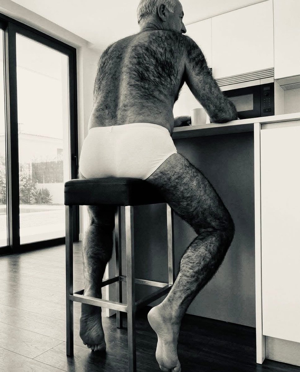 Hotdaddy tweet media