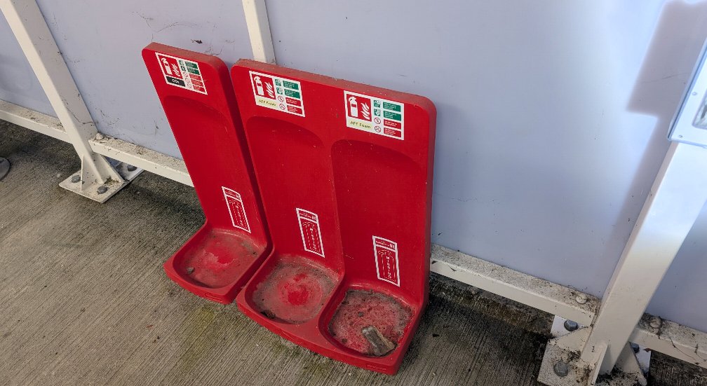 lummox75's tweet photo. @SouthernRailUK have the fire extinguishers been removed from the Horsham cycle hub or have they been stolen?  They vanished a couple of weeks ago https://t.co/pK4Dlx9gKB