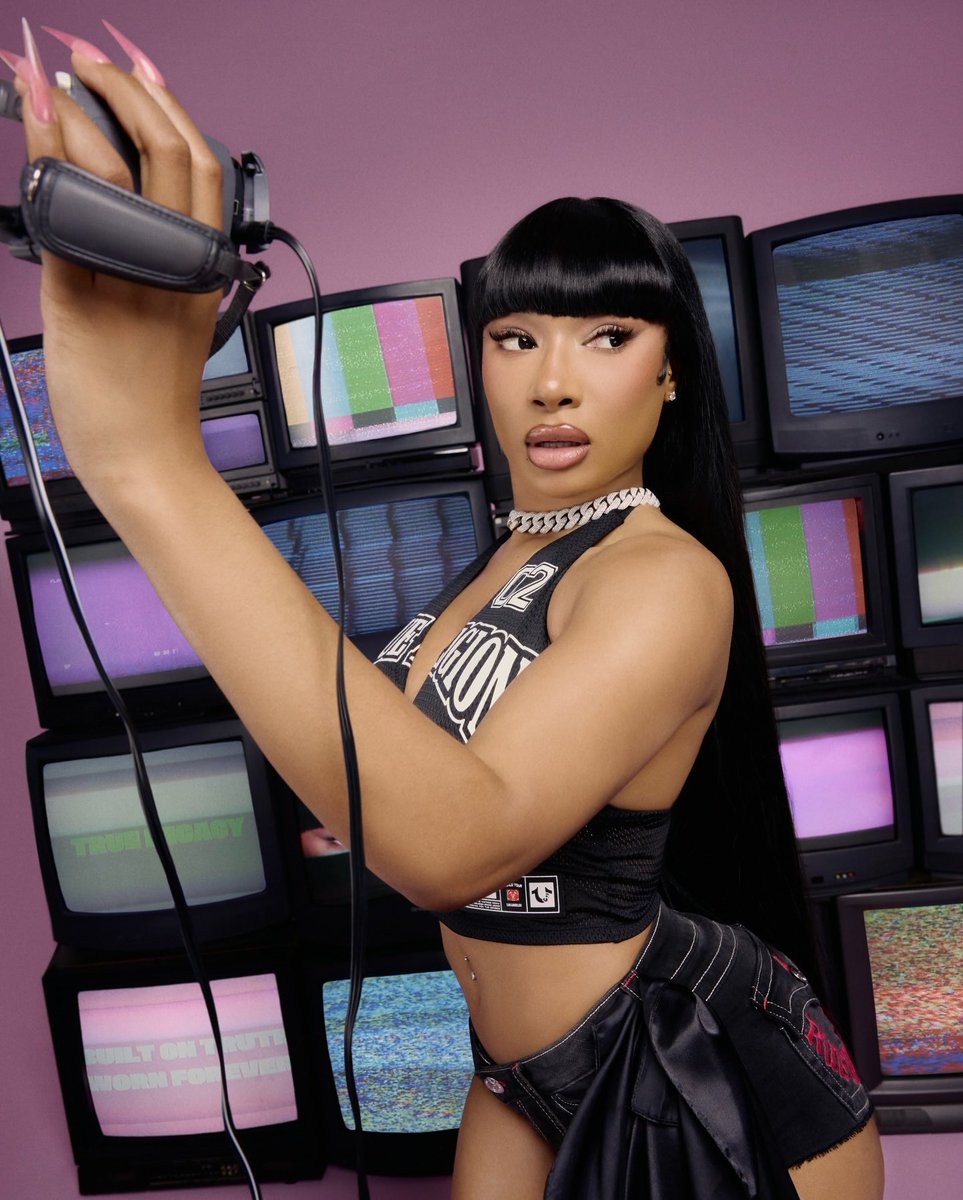 Thee Stallion Base tweet media