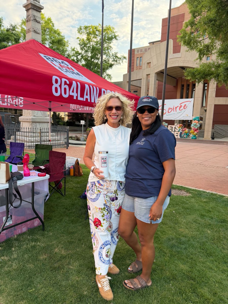 SmartAdAgency's tweet image. We had the best time at the 2026 Soirée last weekend. 🎉 

We especially loved spending time with @864LAW, this year’s presenting sponsor and a client we’ve been proud to work with for years. 

864.224.6002 | ThinkSmartMarketing.net

#SmartMarketing #AndersonSC #Marketing