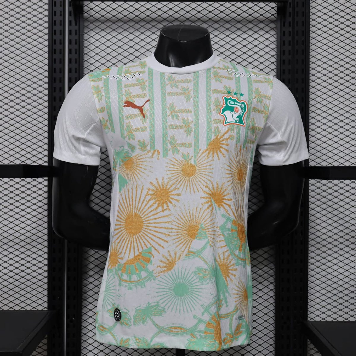 Iconicjerseyhub's tweet image. Africa to the world 🌍⚽

Which nation are you repping this World Cup? 👇

Pre-order Africa team jerseys now 👕
🌍 Worldwide delivery
🚚 Mid next month

DM ‘AFRICA’ 🔥
#WorldCup #IconicJerseyHub