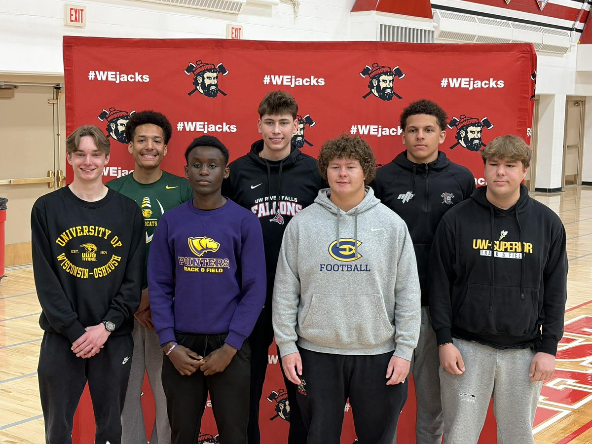 Seven athletes from Wausau East High School signed their letters of intent this morning. 

Kayden Meverden - Football, Northern Michigan
Logan Glovinski - Football, UW-Eau Claire 
Tayshaun Williams - Football, UW-Stevens Point 
Robbie Angiulli - Basketball, UW-River Falls
Parker