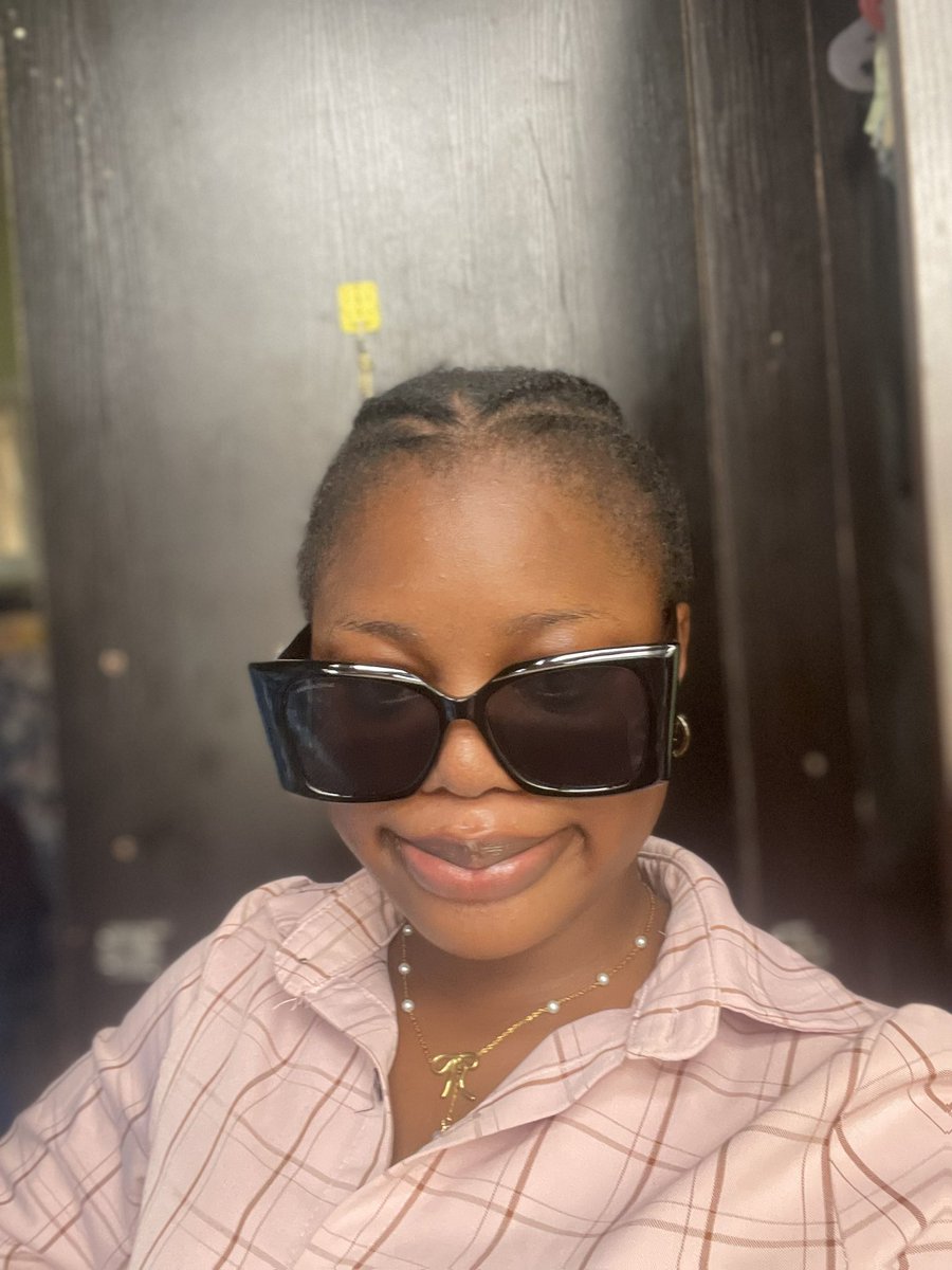 oluwadamilola🩷🌹 tweet media
