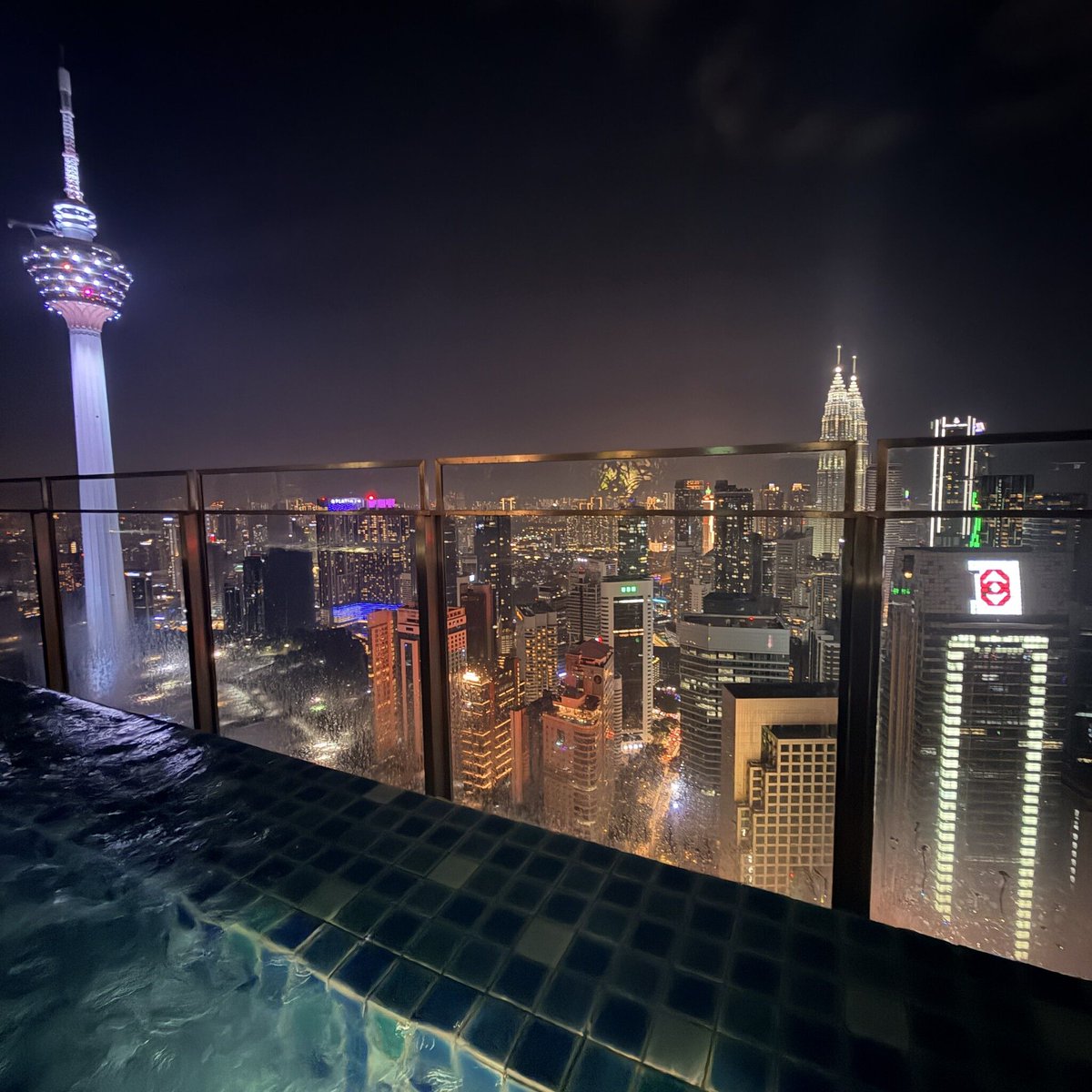 Eric Djavid tweet media