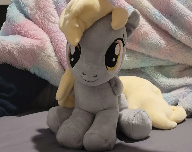 kanYe Funnies tweet media