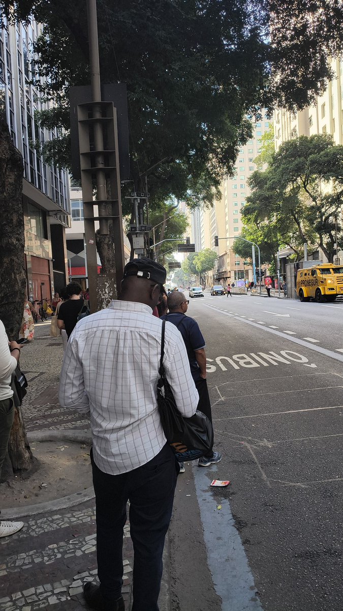CarolinaBispo7's tweet image. Mais de 15 minutos esperando o TRONCAL 1 😒🙄
#onibus #rj #troncal1 #100