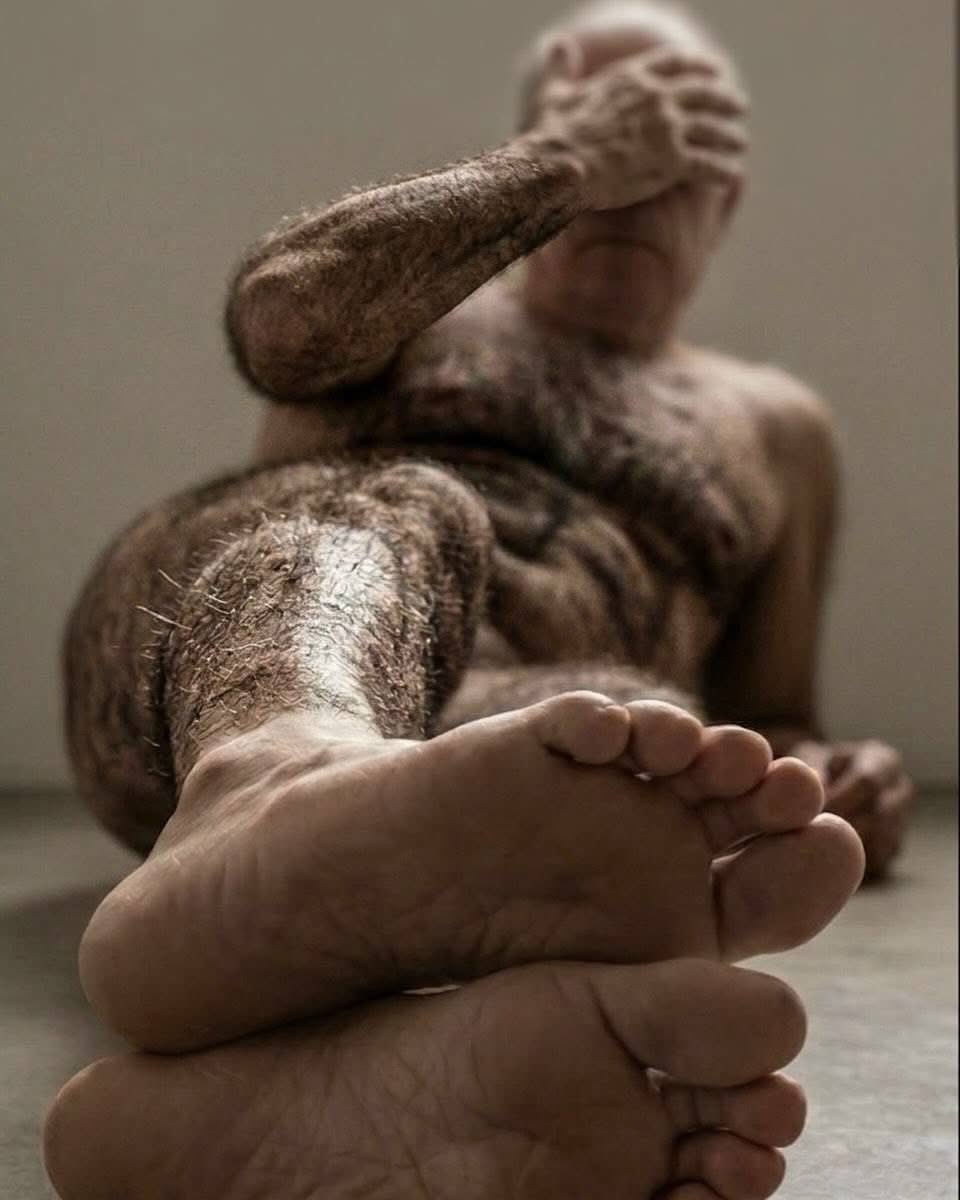 Hotdaddy tweet media