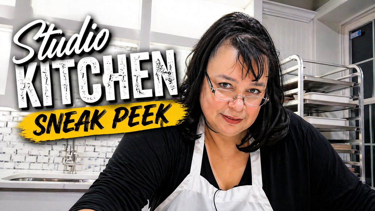 AmyLearnstoCook's tweet photo. Studio Kitchen Sneak Peek + Spice Drawer Organization 🌶️For the video, visit Amy Learns to Cook on YouTube! #newkitchen #kitchenremodel #kitchenorganization #homeorganization #cooking https://t.co/BzXRyM5Aig via @YouTube https://t.co/VWVyM3L8HW