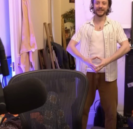 Sam ThickThicky tweet media