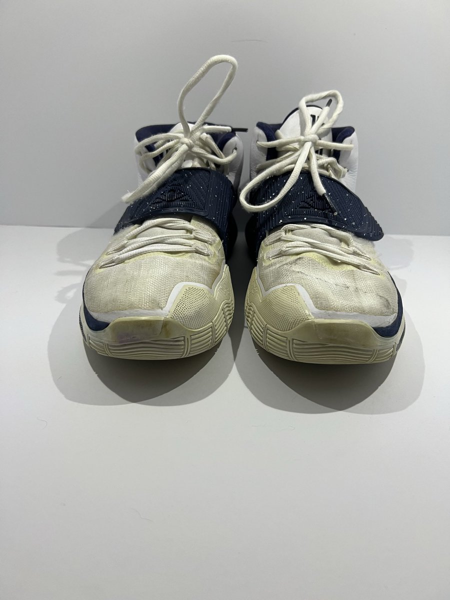 drip_so_low's tweet image. Kyrie 6 ‘Team White Midnight Navy’
Size: 12 - Price: $22.56
No box
Condition: 4/10
merc.li/cbQjKzM7b?sv=0

#shoes #sneakers #kicks #style #fashion #selling #shopping #deal #lowprice #fyp #trending