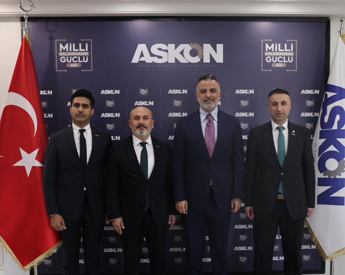 orhanaydin's tweet image. Genel Merkezimizde,Belarus Temsilcimiz İsmail Cengiz ve Belçika Temsilcimiz Favad Ahmed Kurd’u misafir ettik.

Küresel iş dünyasında ülkemizin gücünü daha da artırmak, yeni iş birlikleri ve yatırım fırsatlarını değerlendirmek adına bu tür buluşmalara hız kesmeden devam edeceğiz.