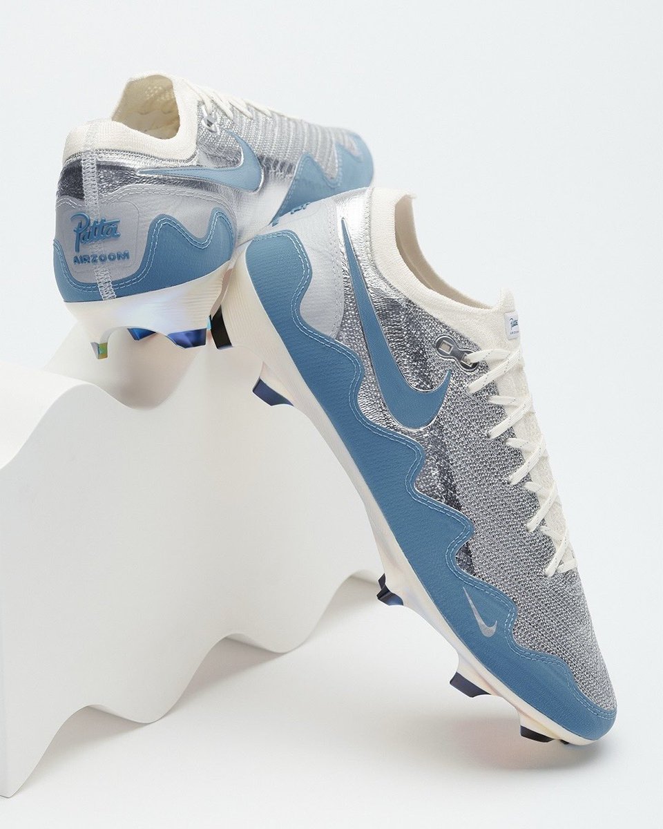 JustFreshKicks's tweet photo. Patta x Nike Mercurial Vapor 16 "Waves" ⚽️🌊

• May 5th
• $320 https://t.co/iL5eFaRXbi